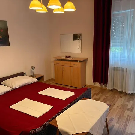 Mara Novi Vinodolski