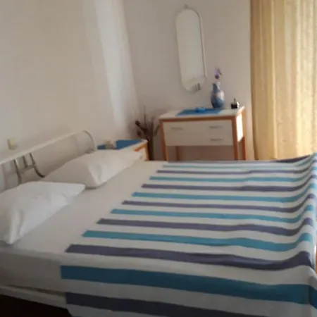 Guest house Mara