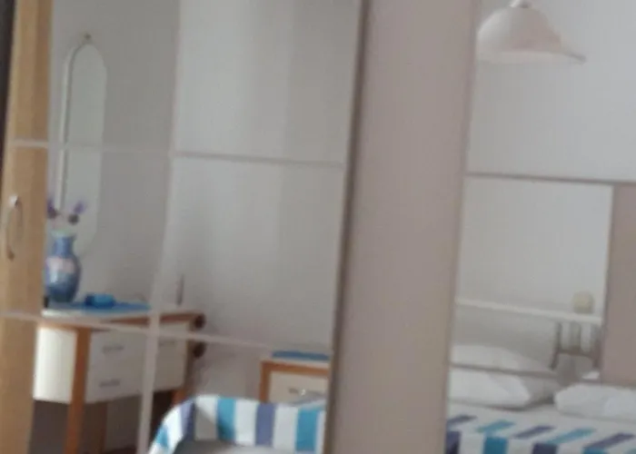 招待所 Mara 诺维·维诺多尔斯基