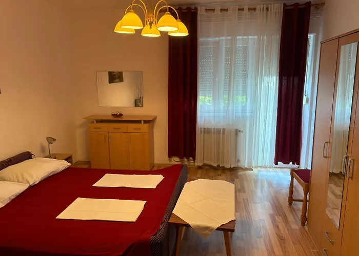 招待所 Mara 诺维·维诺多尔斯基